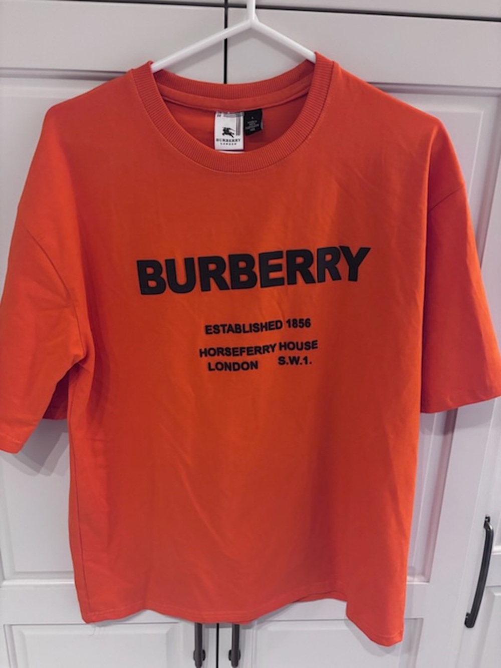 Burberry mens  Orange Logo Tee large